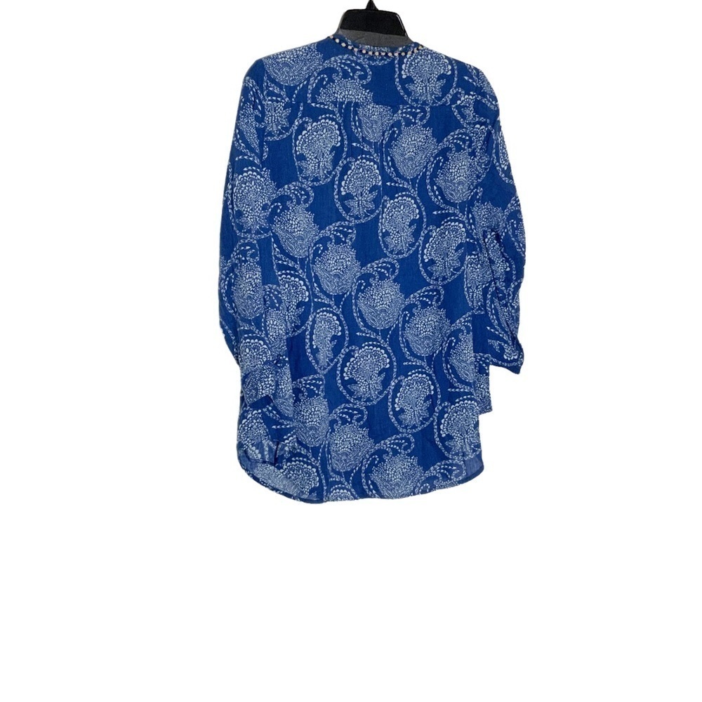 Lucky Brand blue blouse with side pockets and V neckline. Size M - Picture 7 of 10